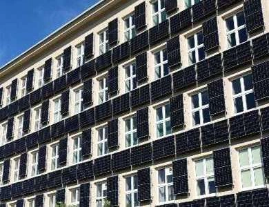 Montažni sistem sončna elektrarna - fasada